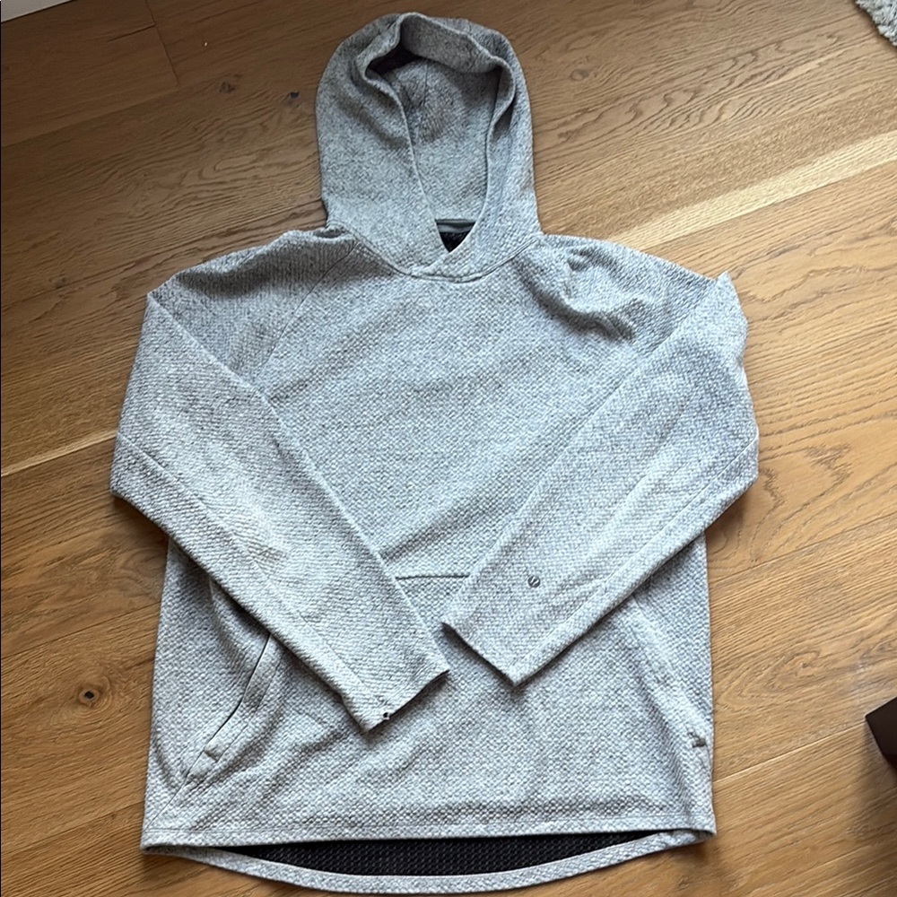 Gray Lululemon, At ease hoodie, Men’s XL